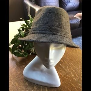 Women’s Fedora hat, Paisley lining